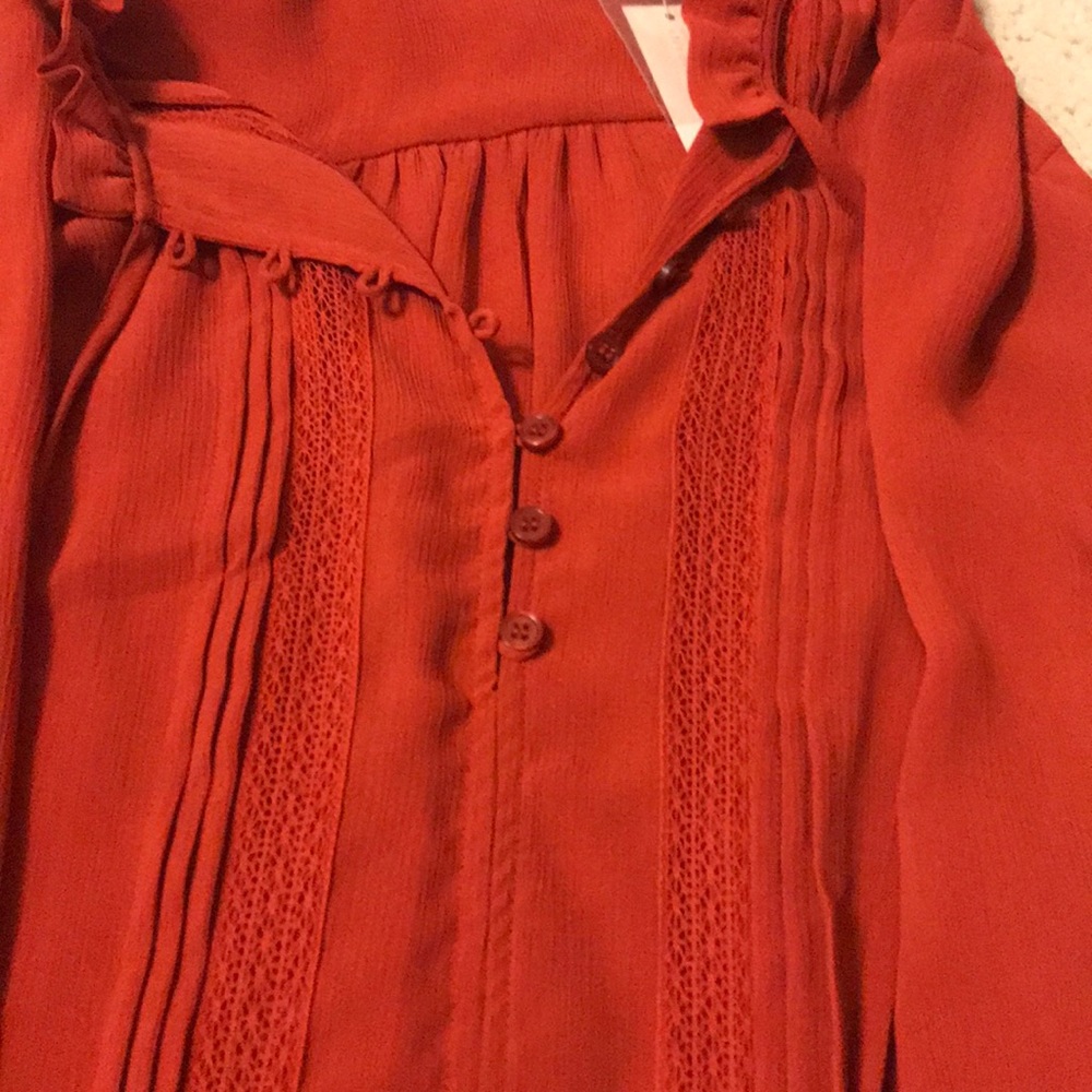 Shirt - Picture 2 of 3